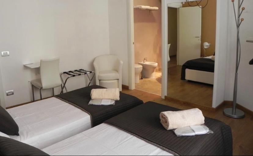 Casatati Apartment กาญารี ภายนอก รูปภาพ