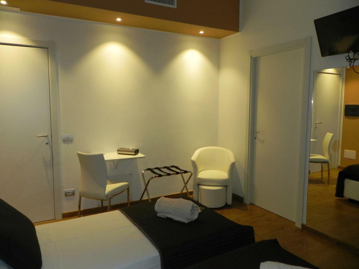 Casatati Apartment กาญารี ภายนอก รูปภาพ