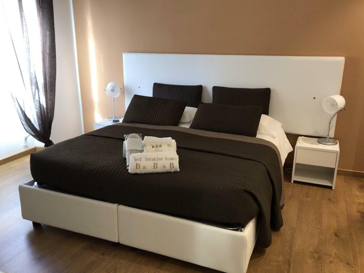 Casatati Apartment กาญารี ภายนอก รูปภาพ